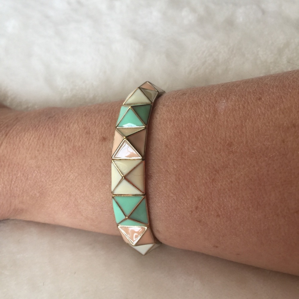 Studded Elastic Bracelet - Picture 2 of 3